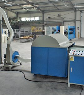 1. Textile, waste and other stuff pulping machine